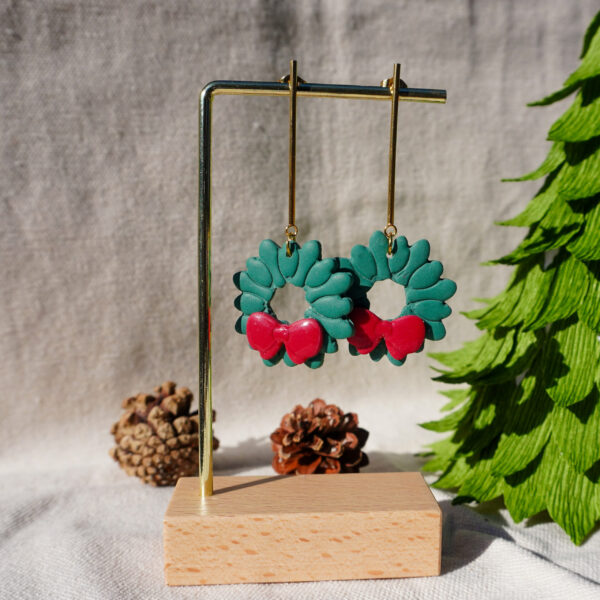 Wreath Earrings