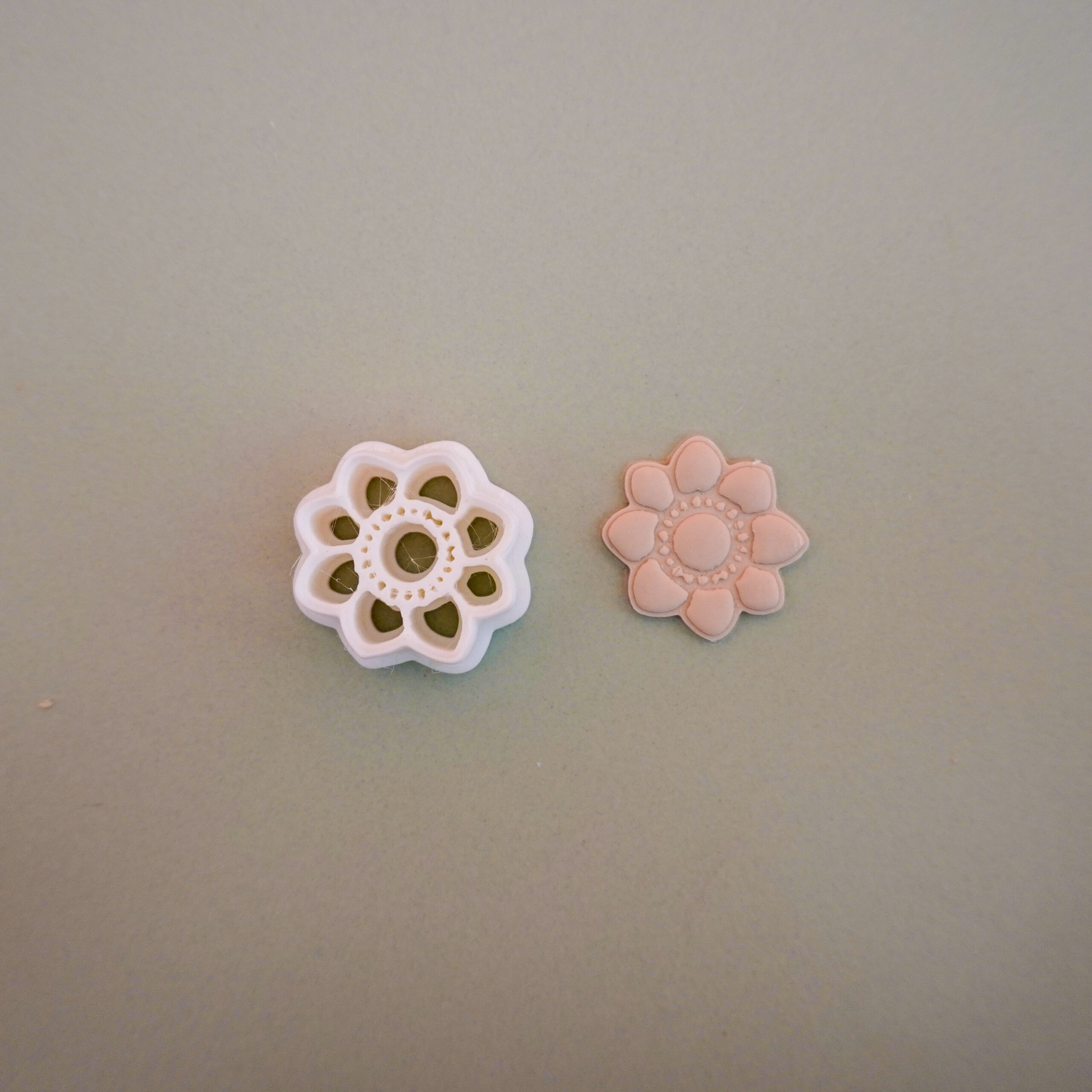 Clay Cutter #20 Flower - imagine 2