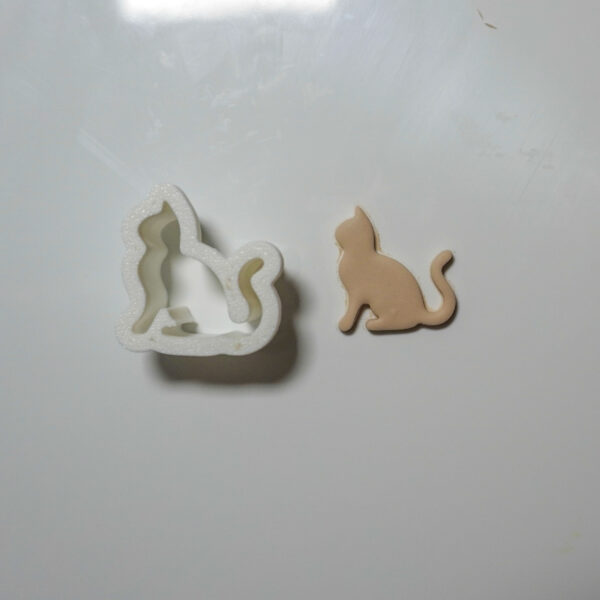 Clay Cutter #174 Cat