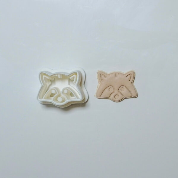 Clay Cutter #202 Racoon