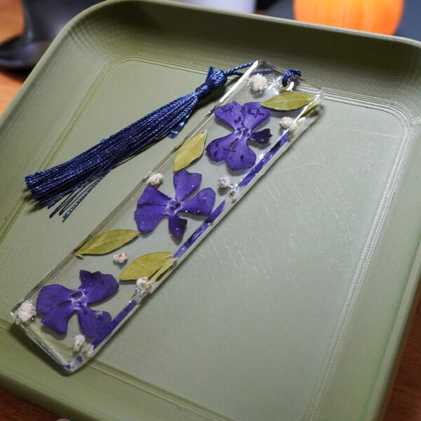 Bookmark A - imagine 2