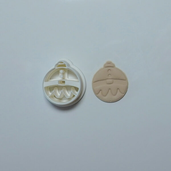 Clay Cutter #262 Christmas Bauble - imagine 2