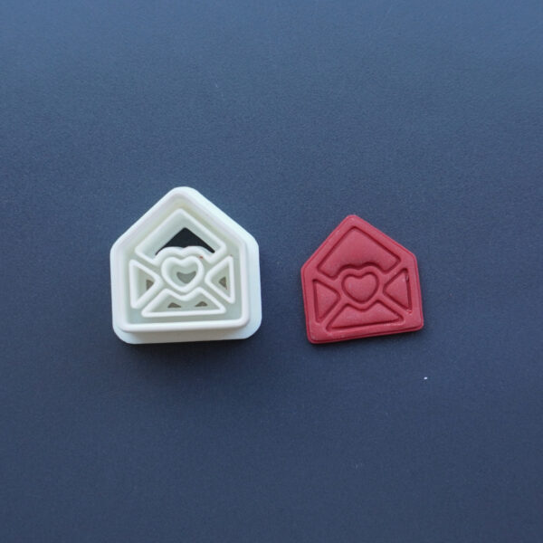 Clay Cutter #497 Heart Envelope