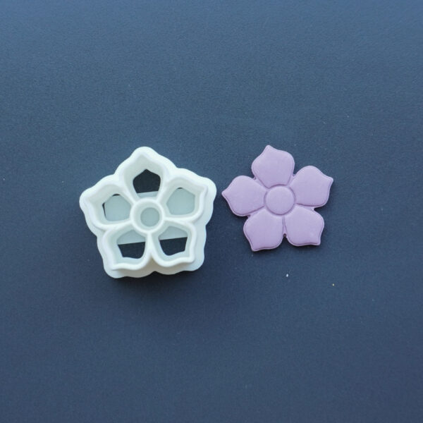 Clay Cutter #500 Flower